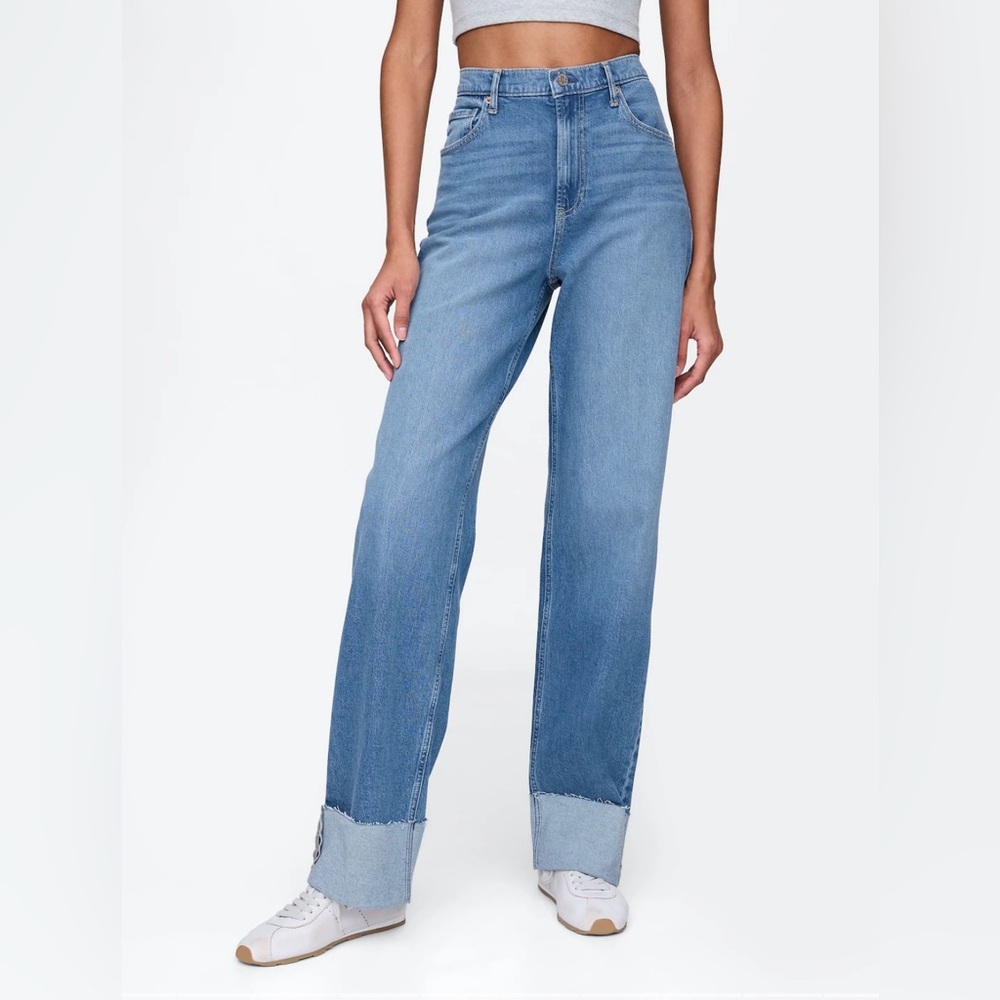 Gap Mid-Rise Cuffed 90s Loose Jean